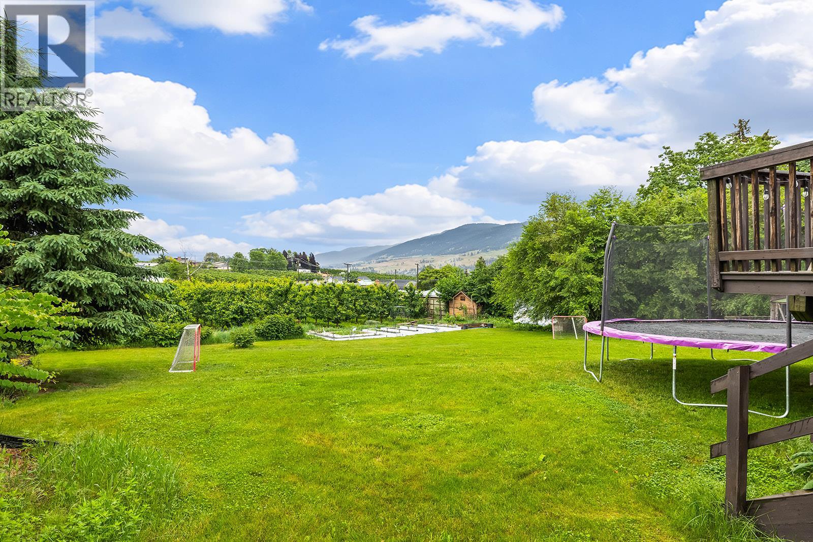 10108 Kel Vern Crescent, Lake Country