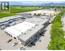 208 1755 Springfield Road, Kelowna