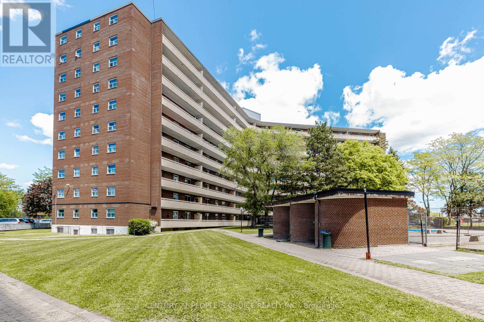 #906 3577 DERRY ROAD E - 45