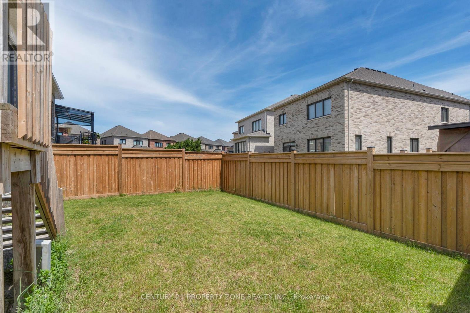 41 MERRIMAC DRIVE - 35