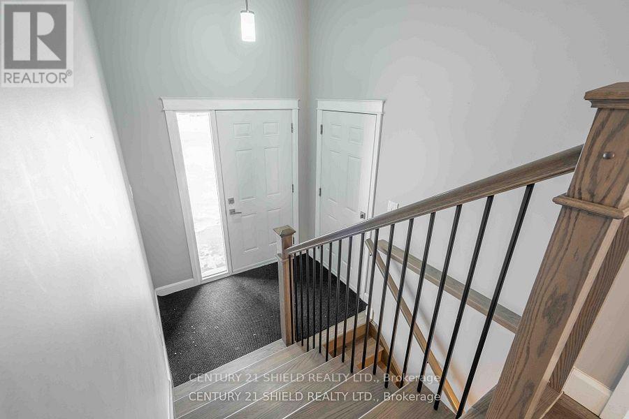 236 EAST RIDGE DRIVE - 2