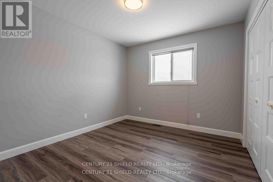 238 EAST RIDGE DRIVE - 11