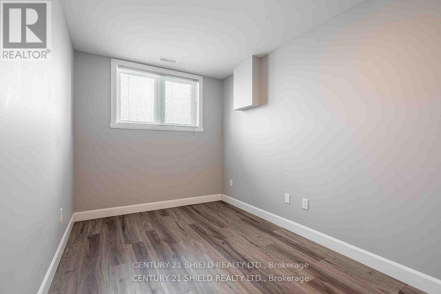 238 EAST RIDGE DRIVE - 16