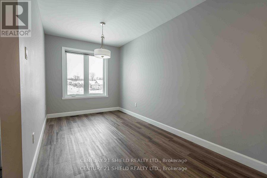 238 EAST RIDGE DRIVE - 3