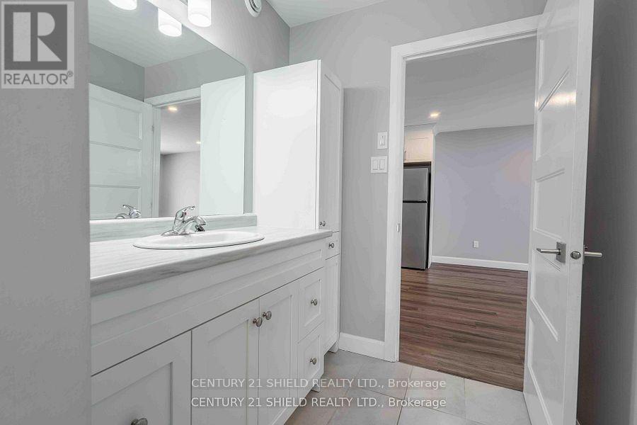 238 EAST RIDGE DRIVE - 6