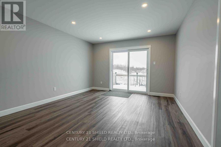 238 EAST RIDGE DRIVE - 7
