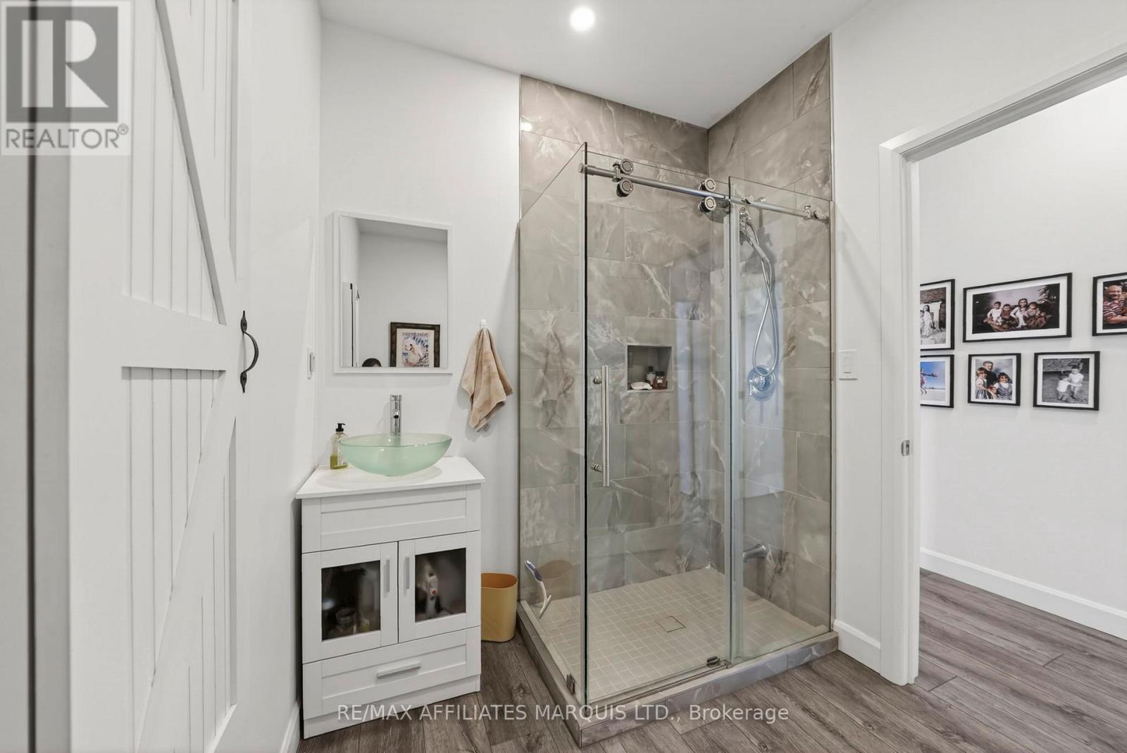 4996 ROSEBUSH DRIVE - 21