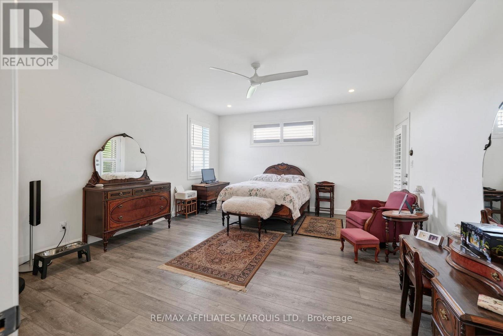 4996 ROSEBUSH DRIVE - 23