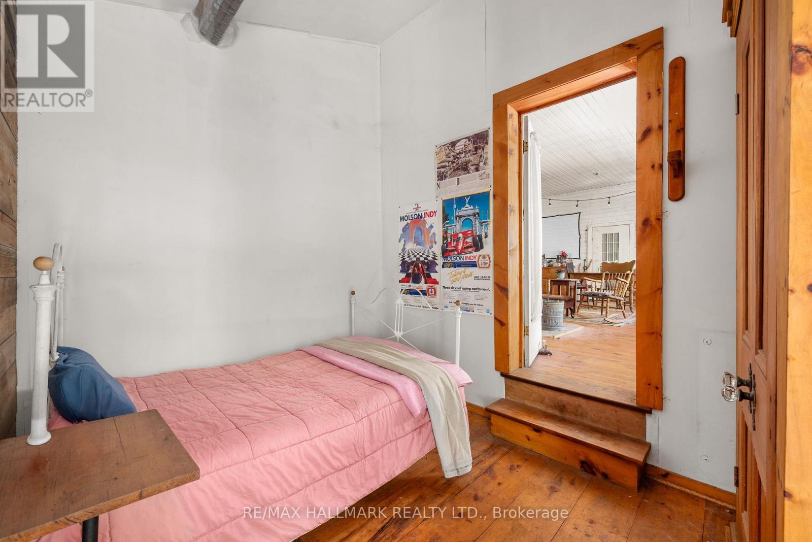 1005 LEARNERS LANE - 11