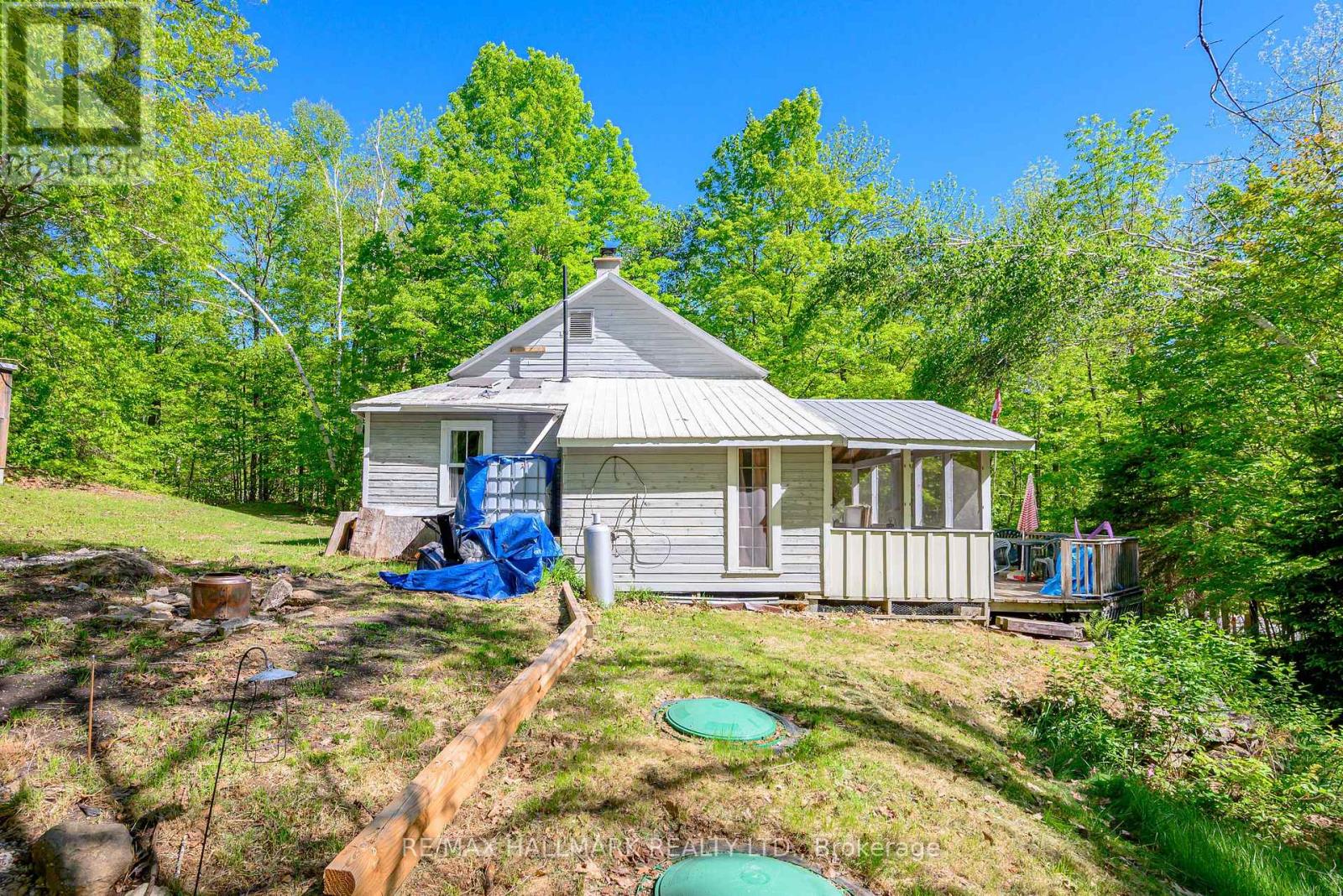 1005 LEARNERS LANE - 27