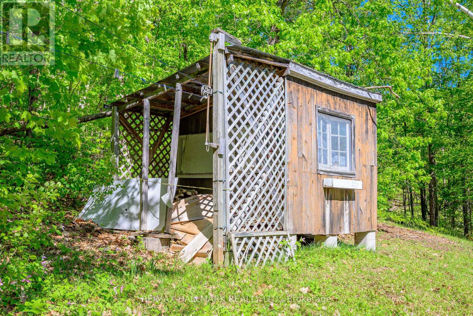 1005 LEARNERS LANE - 33