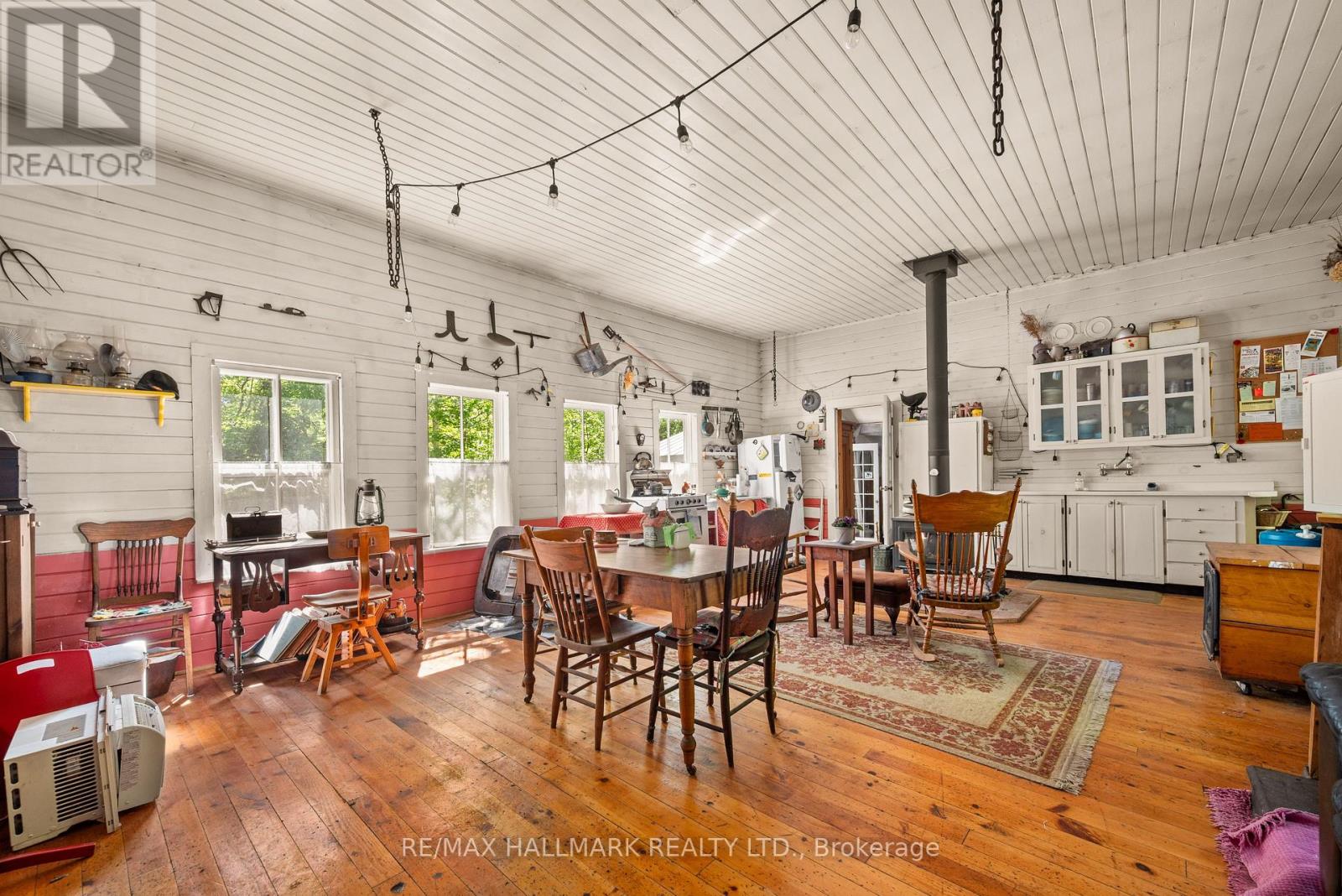 1005 LEARNERS LANE - 5