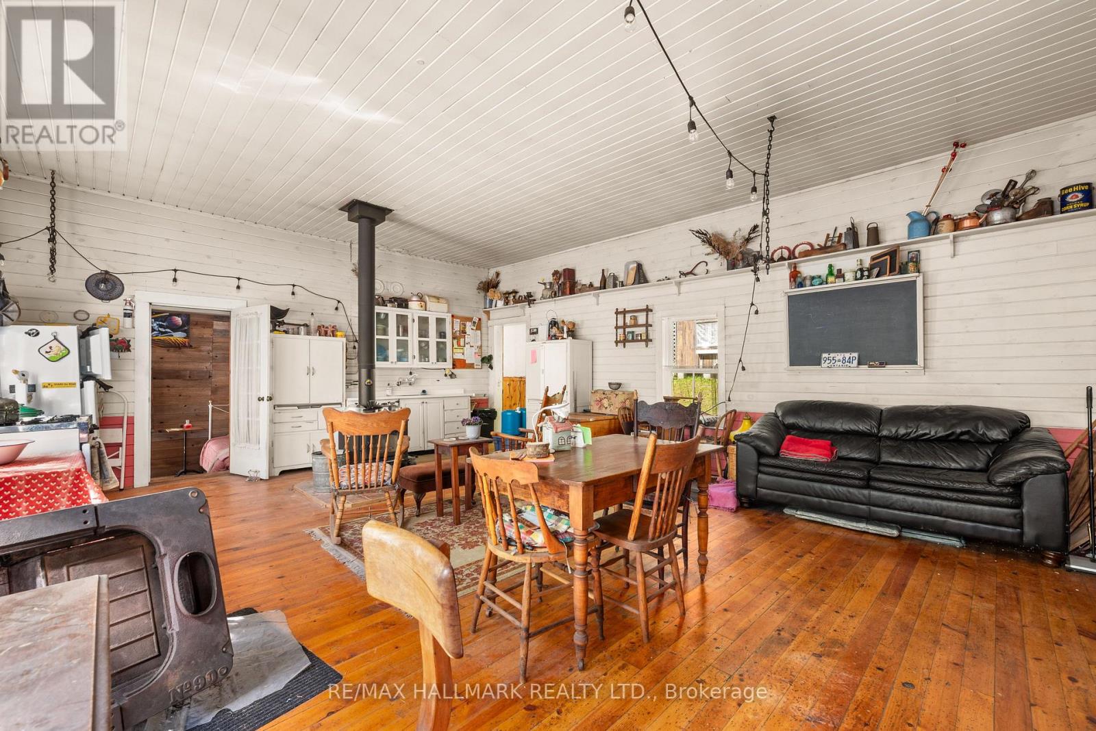 1005 LEARNERS LANE - 6