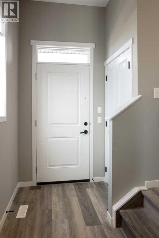 817 Marine Drive SE — photo 7