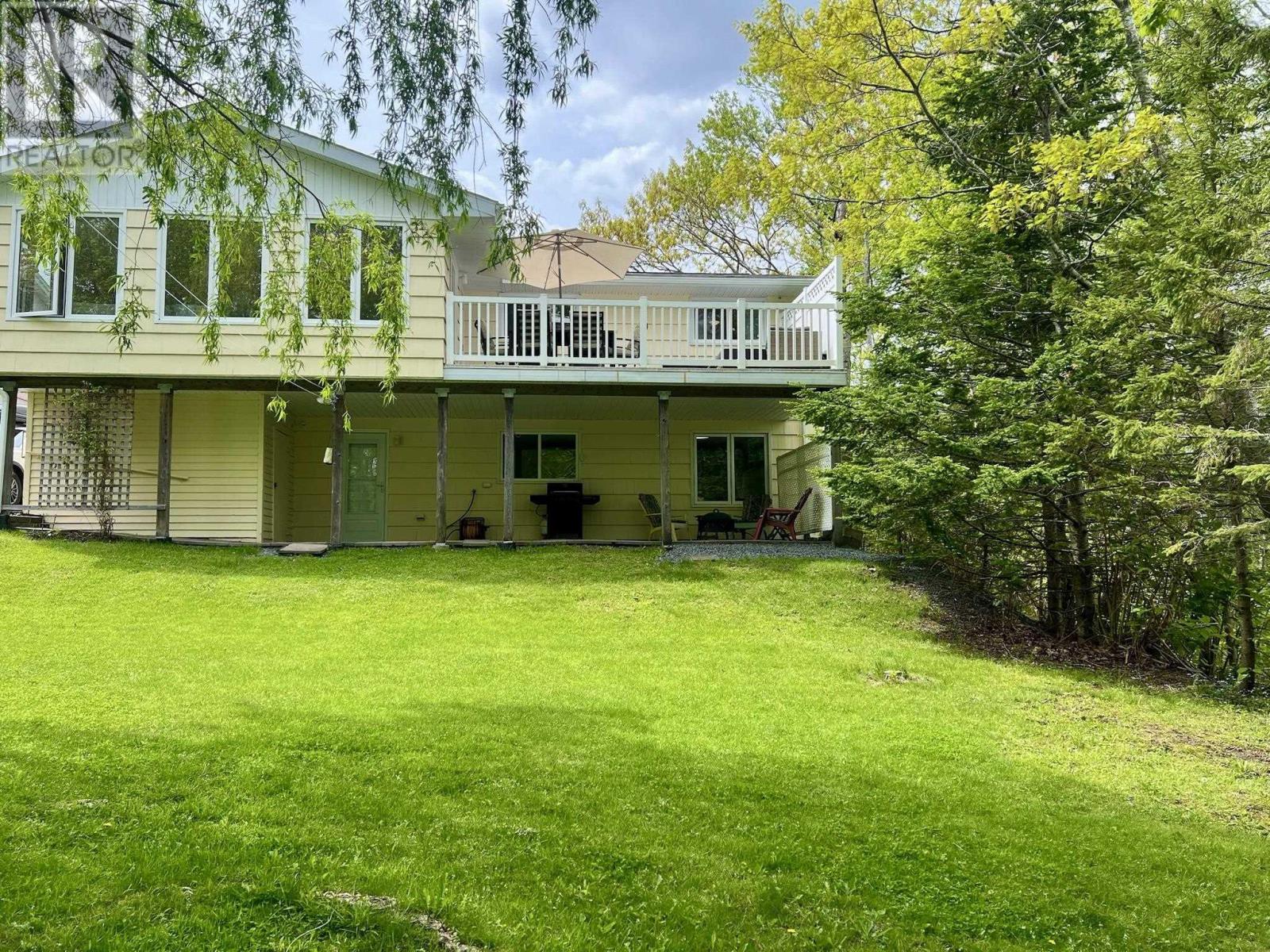 3 Beech Street - 32