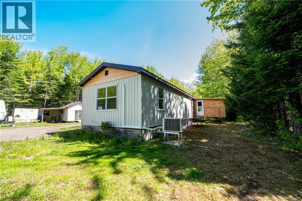 165 MacLean Crossroad - 37