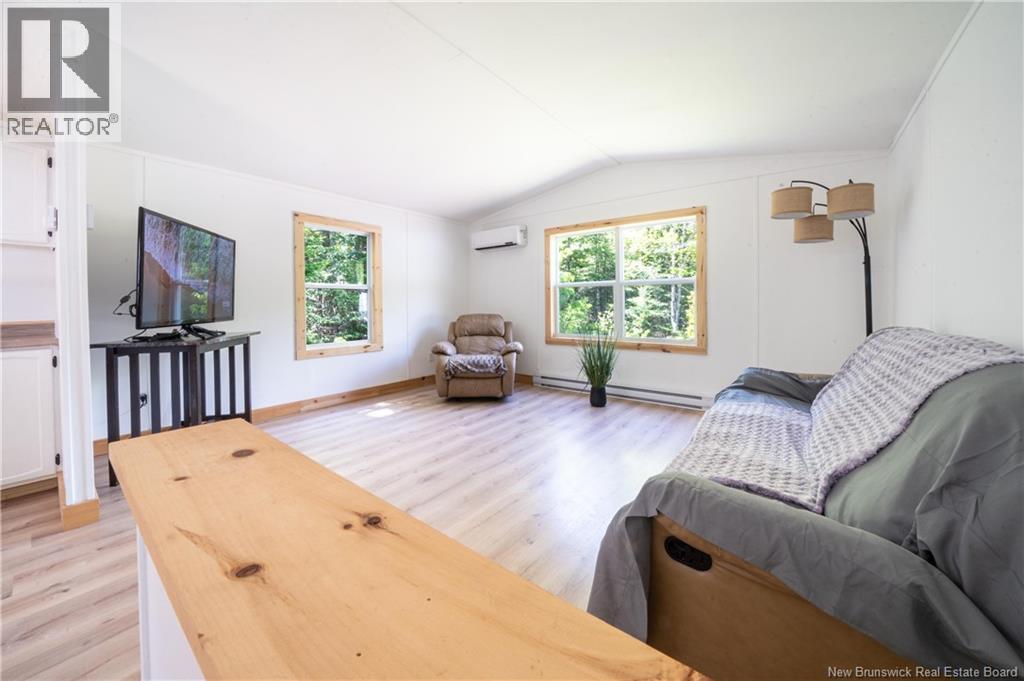 165 MacLean Crossroad - 4