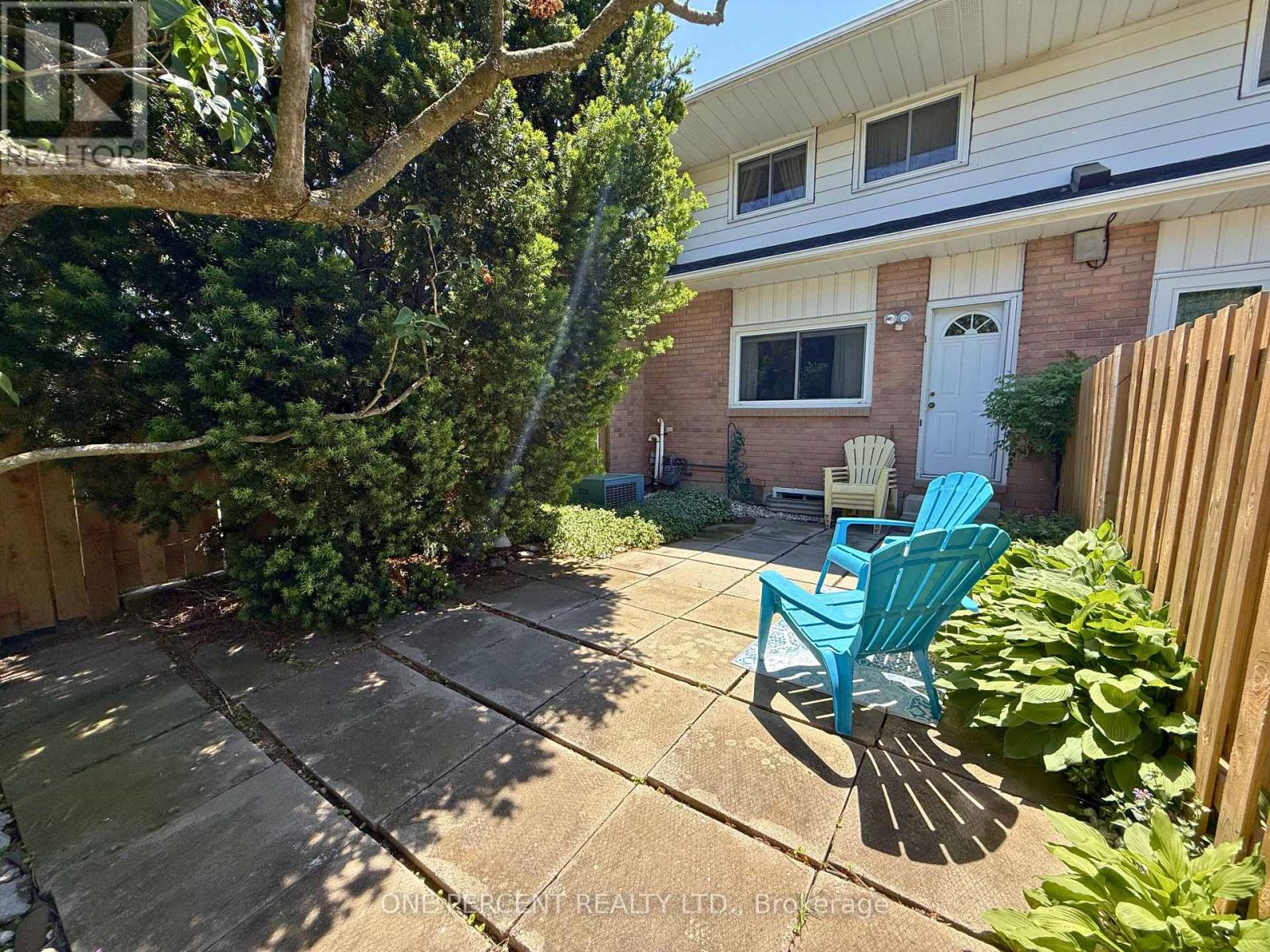 #126 185 DENISTOUN STREET S - 22