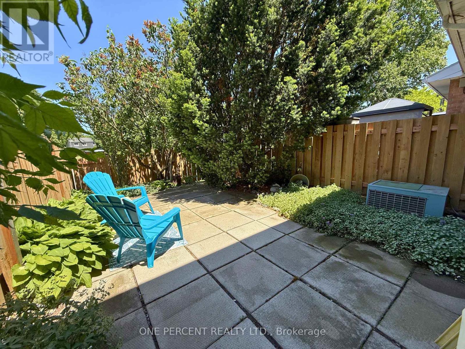 #126 185 DENISTOUN STREET S - 21