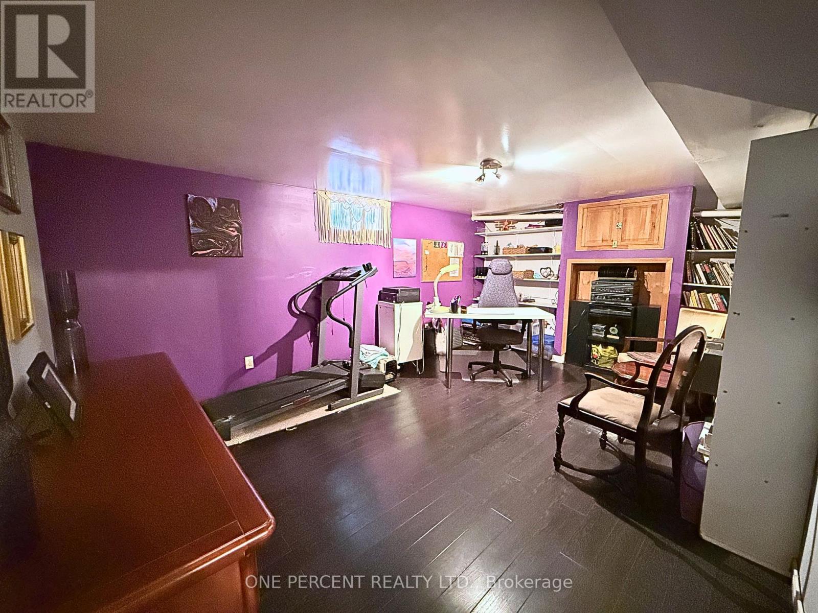 #126 185 DENISTOUN STREET S - 23