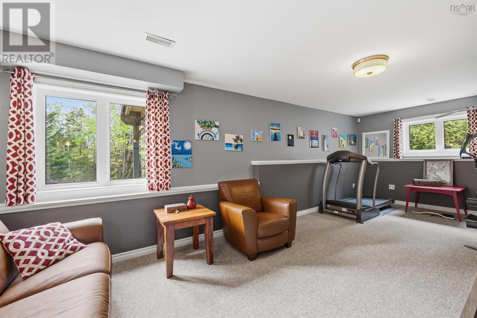 Property 28 of 49 of 273 Kingswood Drive