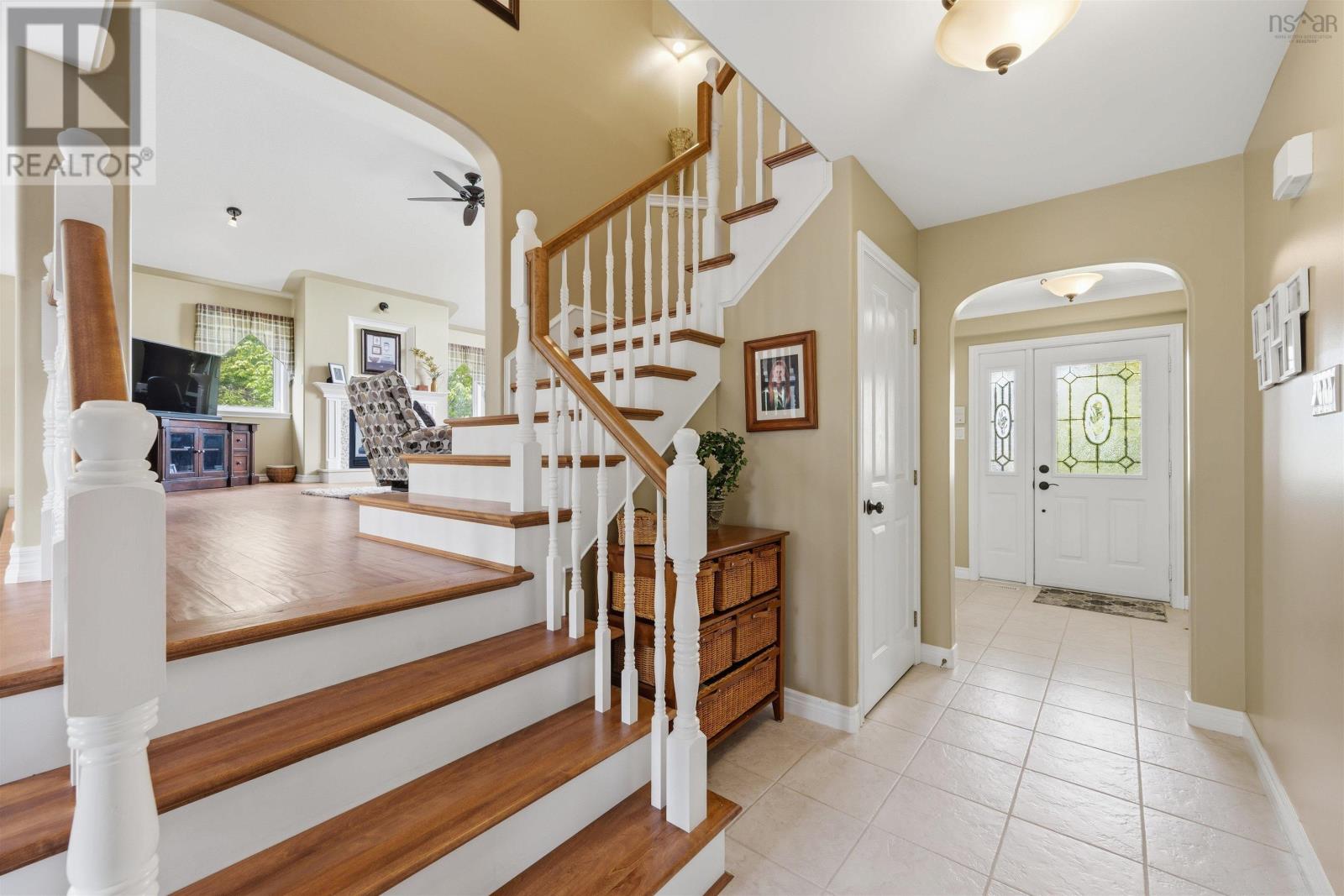 Property 46 of 49 of 273 Kingswood Drive
