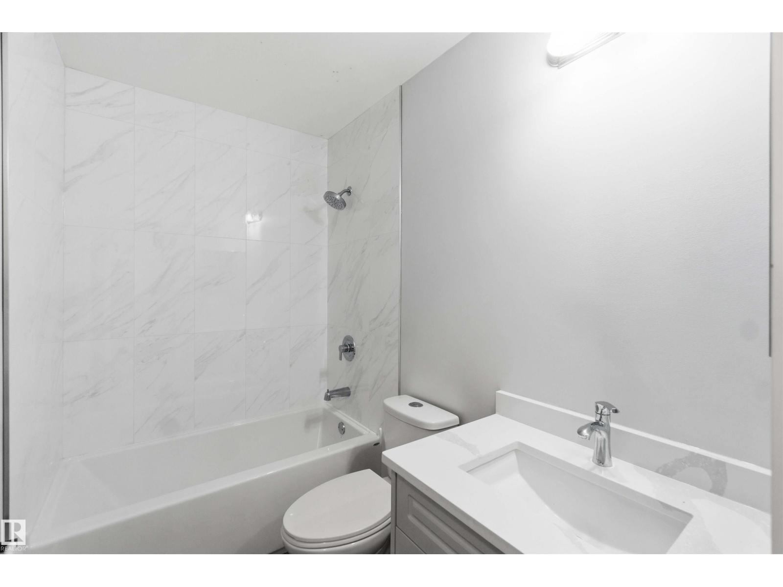 4012 51 ST — photo 39
