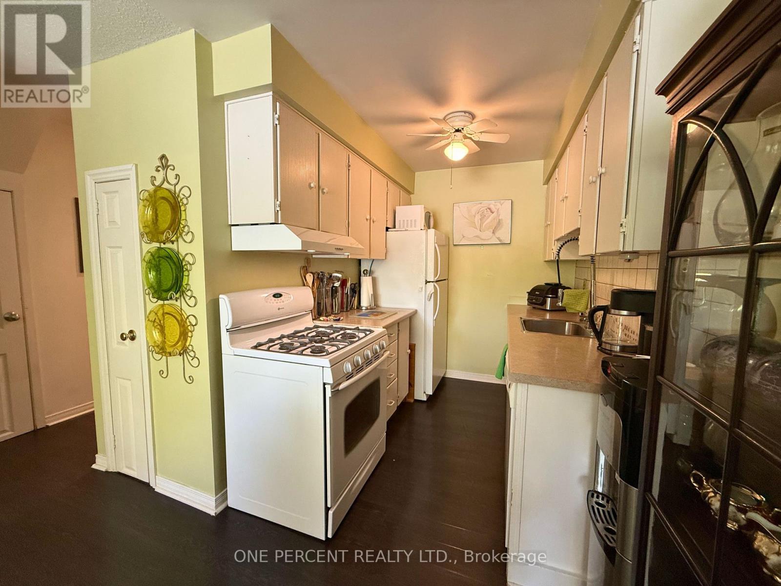 #126 185 DENISTOUN STREET S - 7