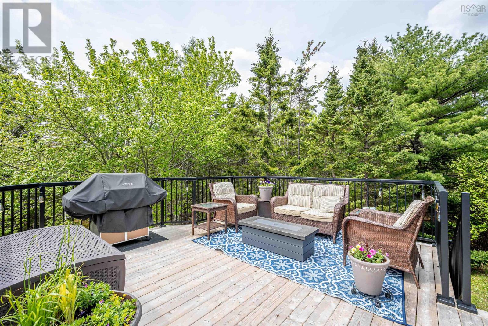 Property 49 of 49 of 273 Kingswood Drive