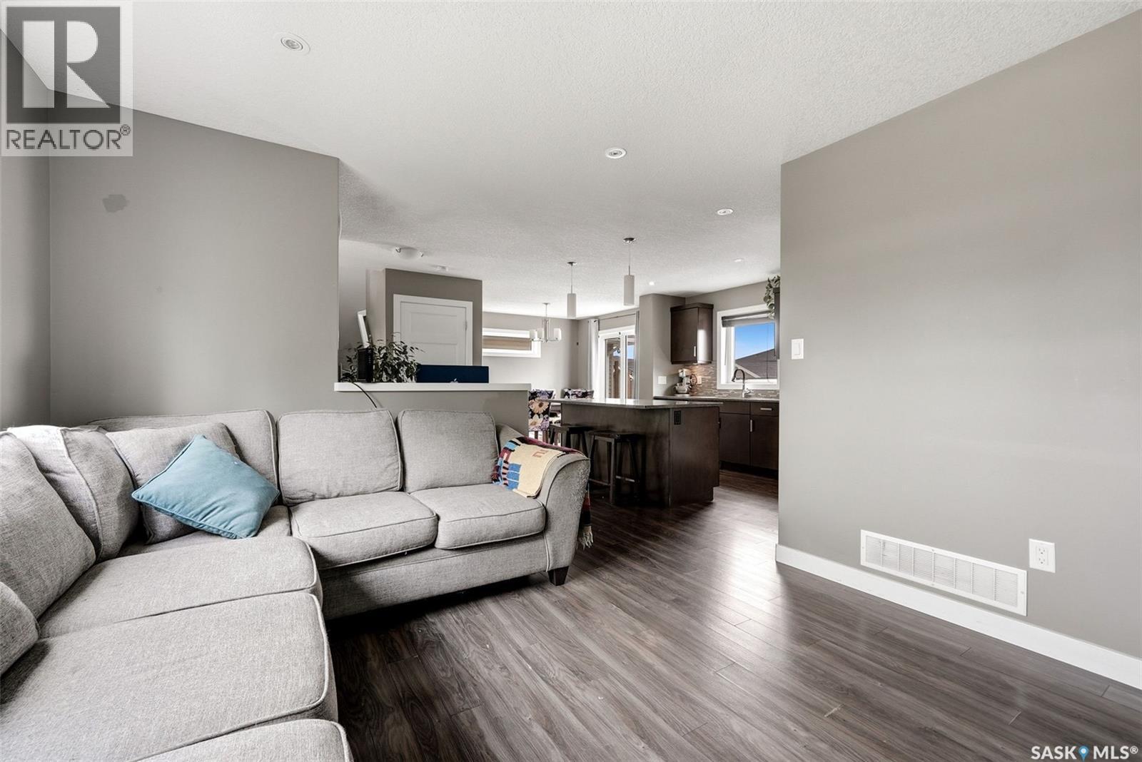 4321 Green Apple DRIVE E - 5