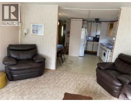 Enclosed porch - 2 Bronco Drive, Delaronde Lake, SK S0J0E0 Photo 8