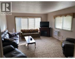 2 Bronco Drive, Delaronde Lake, SK S0J0E0 Photo 9