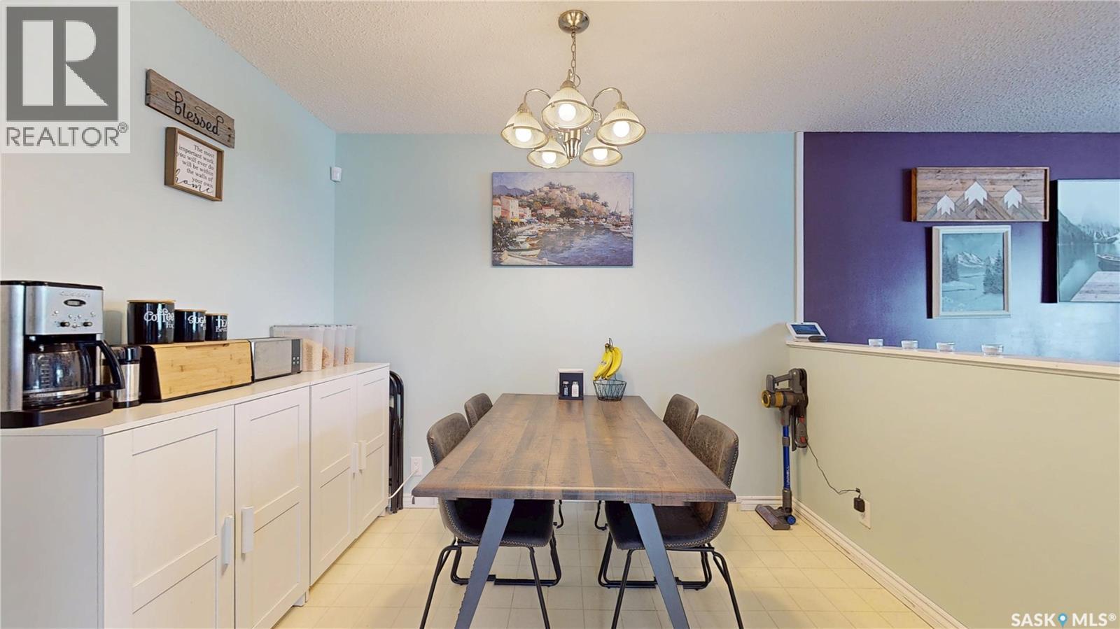 409 Cornwall STREET - 11