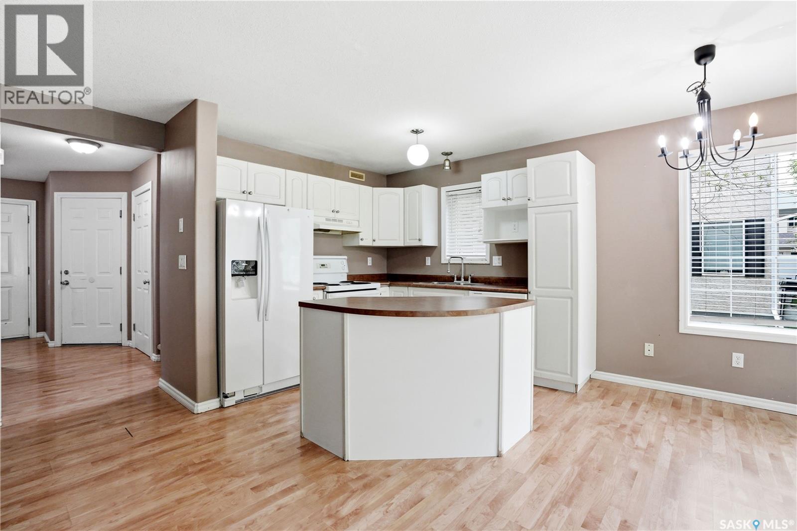 #21 138 Banyan CRESCENT - 10