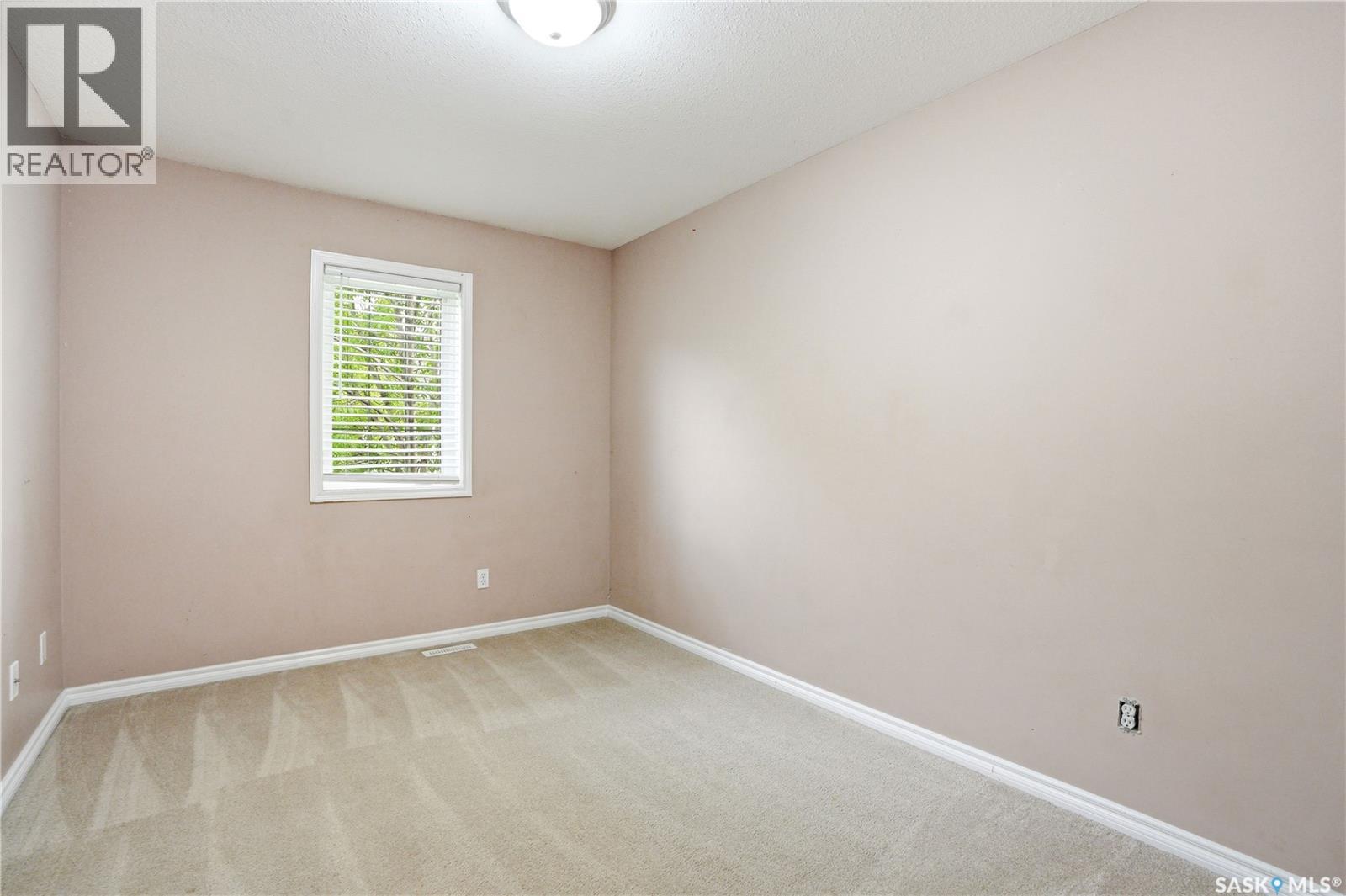 #21 138 Banyan CRESCENT - 23