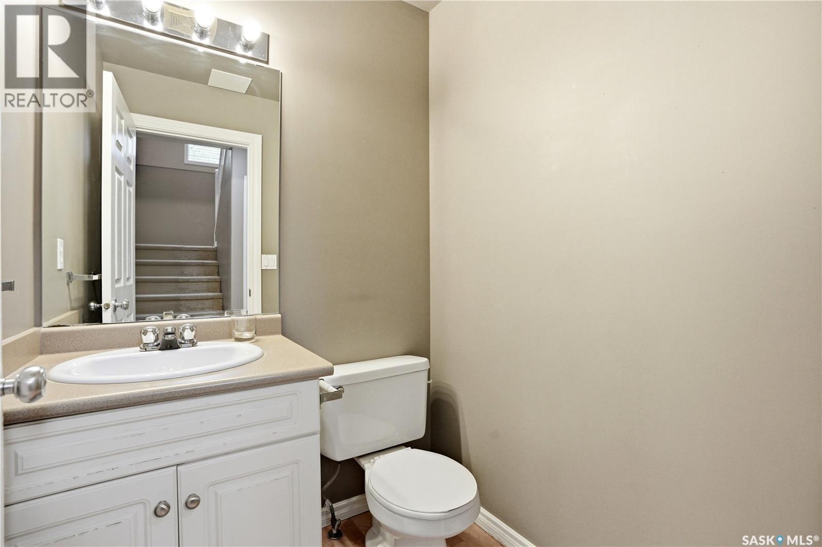 #21 138 Banyan CRESCENT - 5