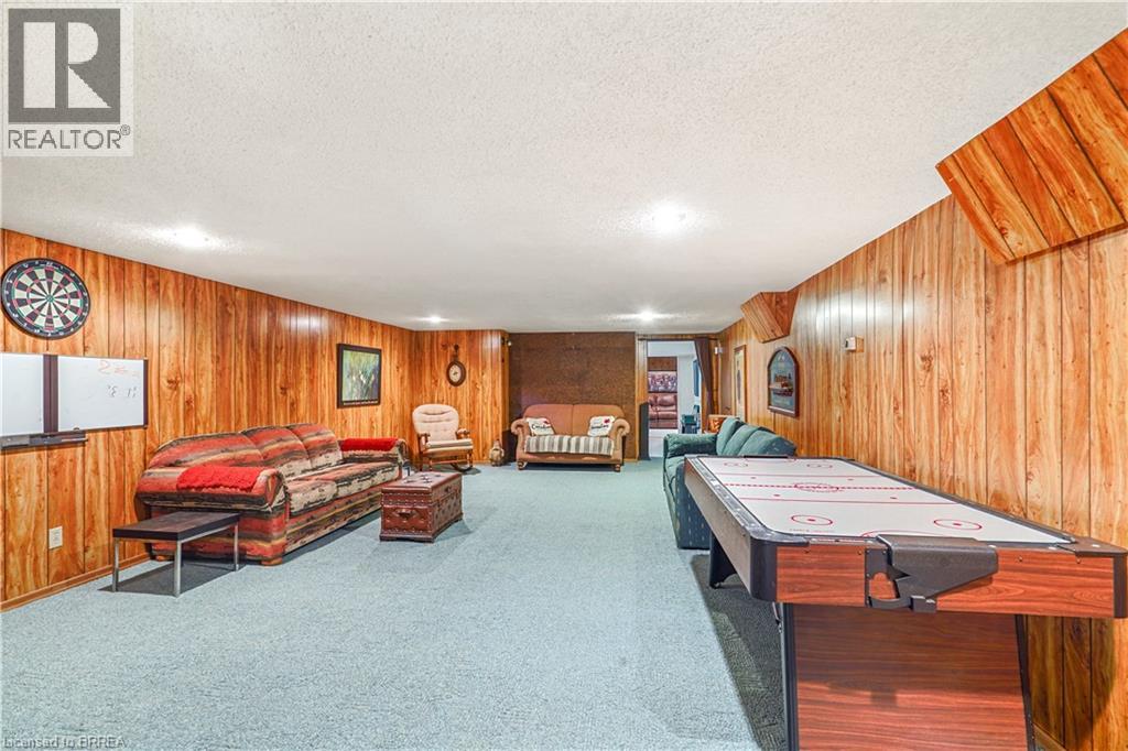 4-bedroom home for sale at 3 FIELDSTONE Circle, Brantford ON · photo 38 of 51