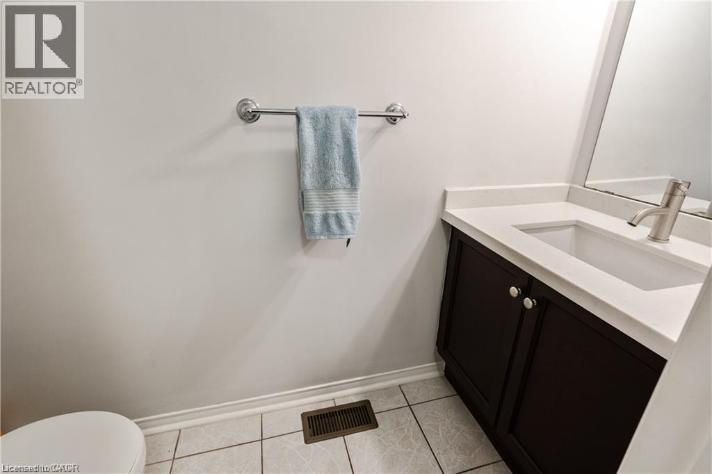 106 MOORE Crescent - 22