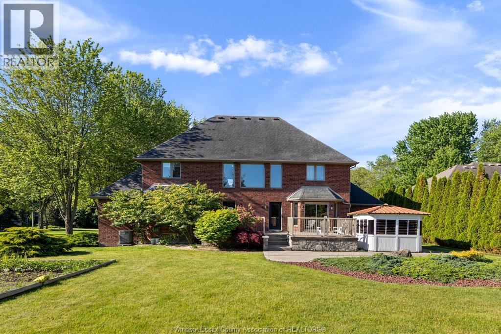 870 MCRAE AVENUE - 50