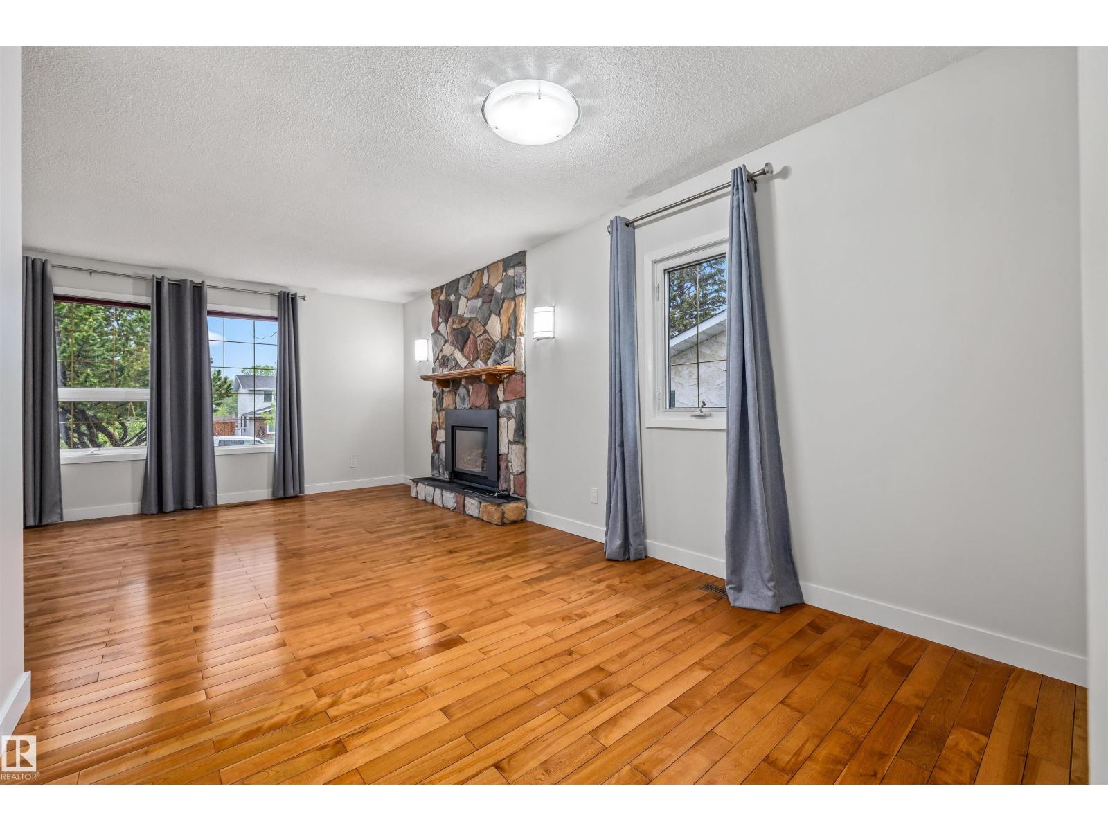 4 BENNETT PL — photo 10