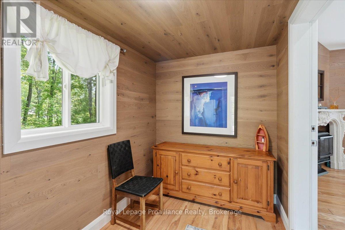 304 LAKEVIEW LANE - 25