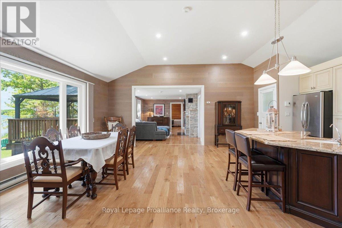 304 LAKEVIEW LANE - 4