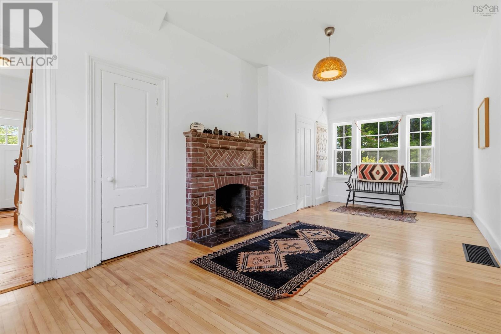 57 Old Falls Road - 11