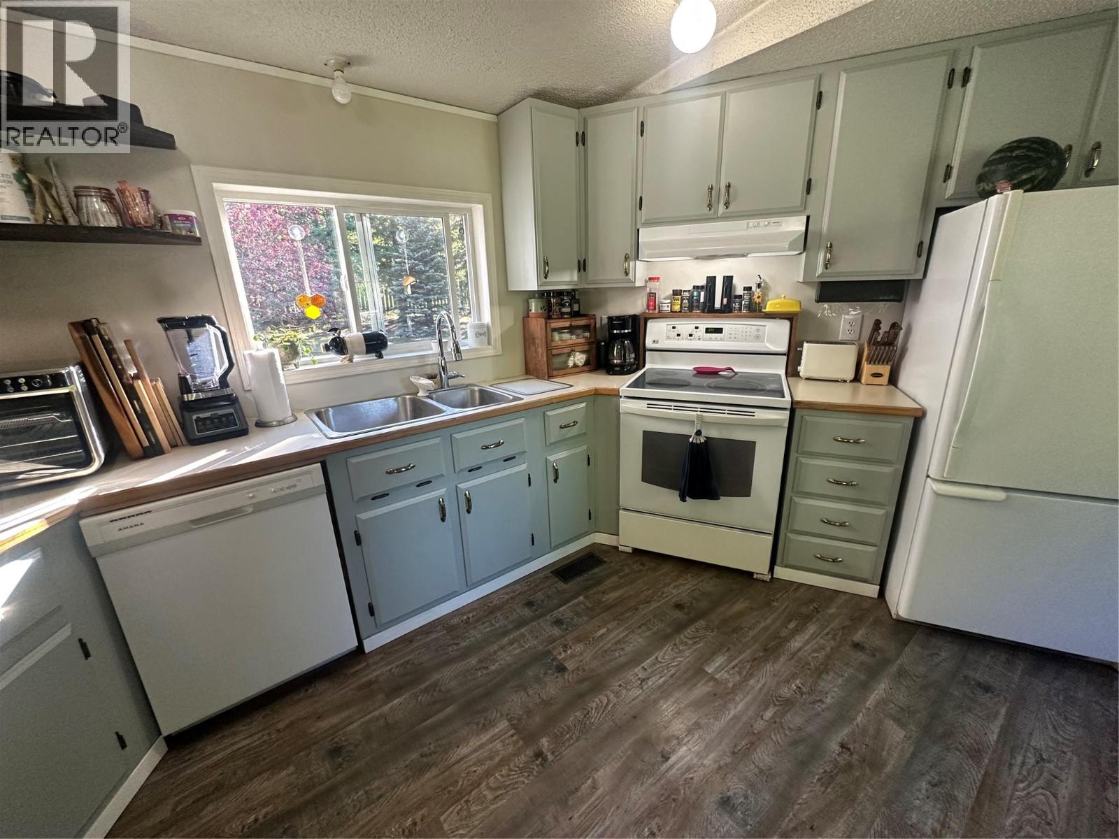 6766 Dokkie Access Road - 4
