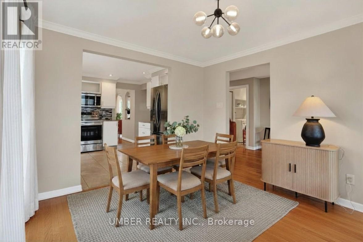 258 ANGLEHART AVENUE - 19