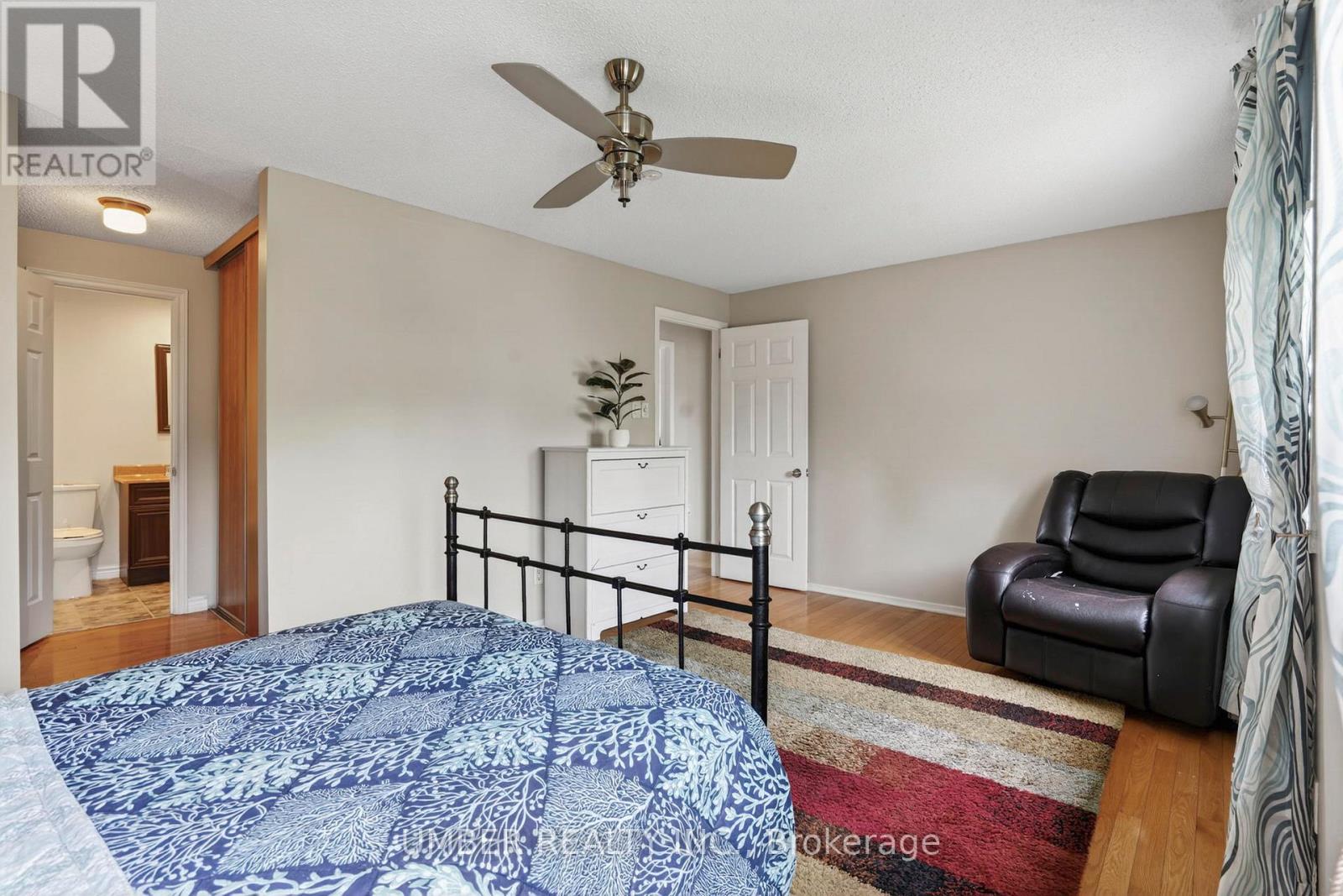 258 ANGLEHART AVENUE - 29