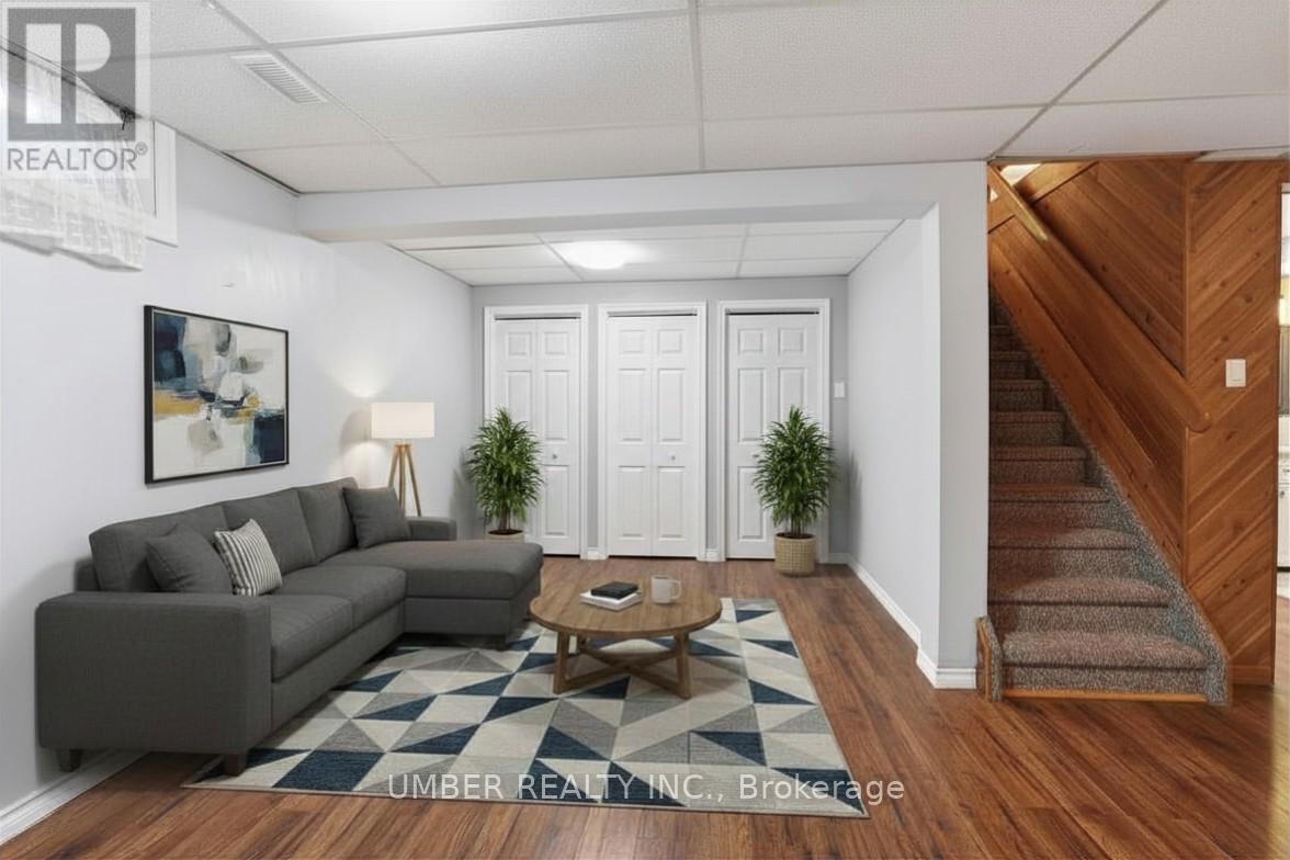258 ANGLEHART AVENUE - 33