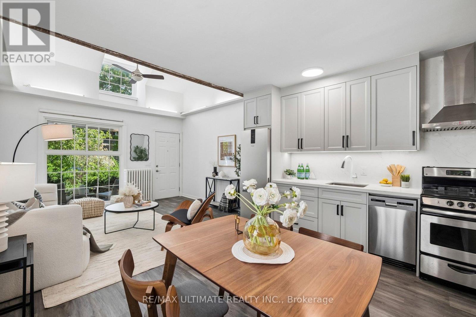 132 HANSON STREET - 6