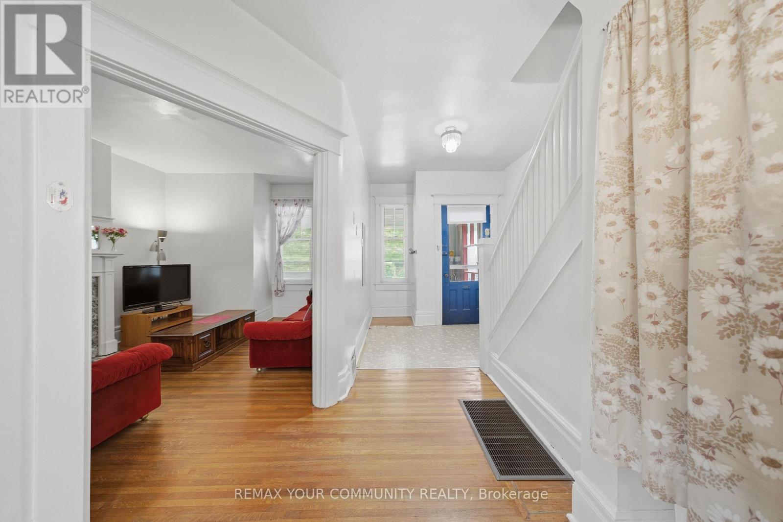 22 COADY AVENUE - 8