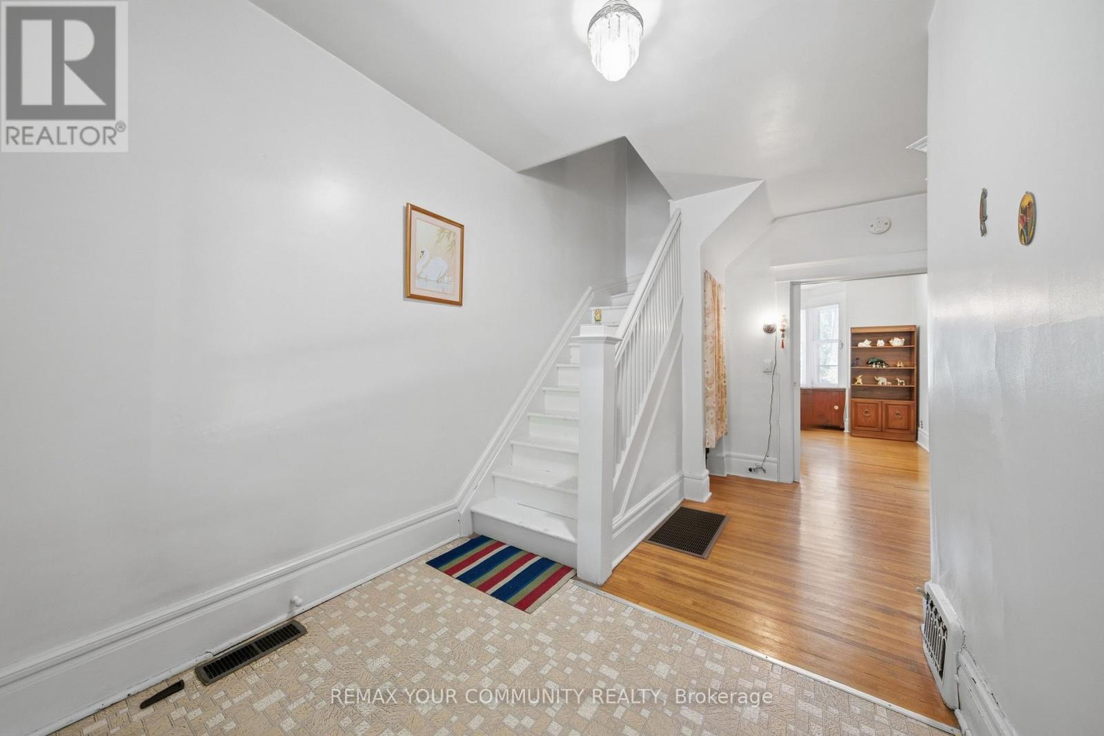 22 COADY AVENUE - 9